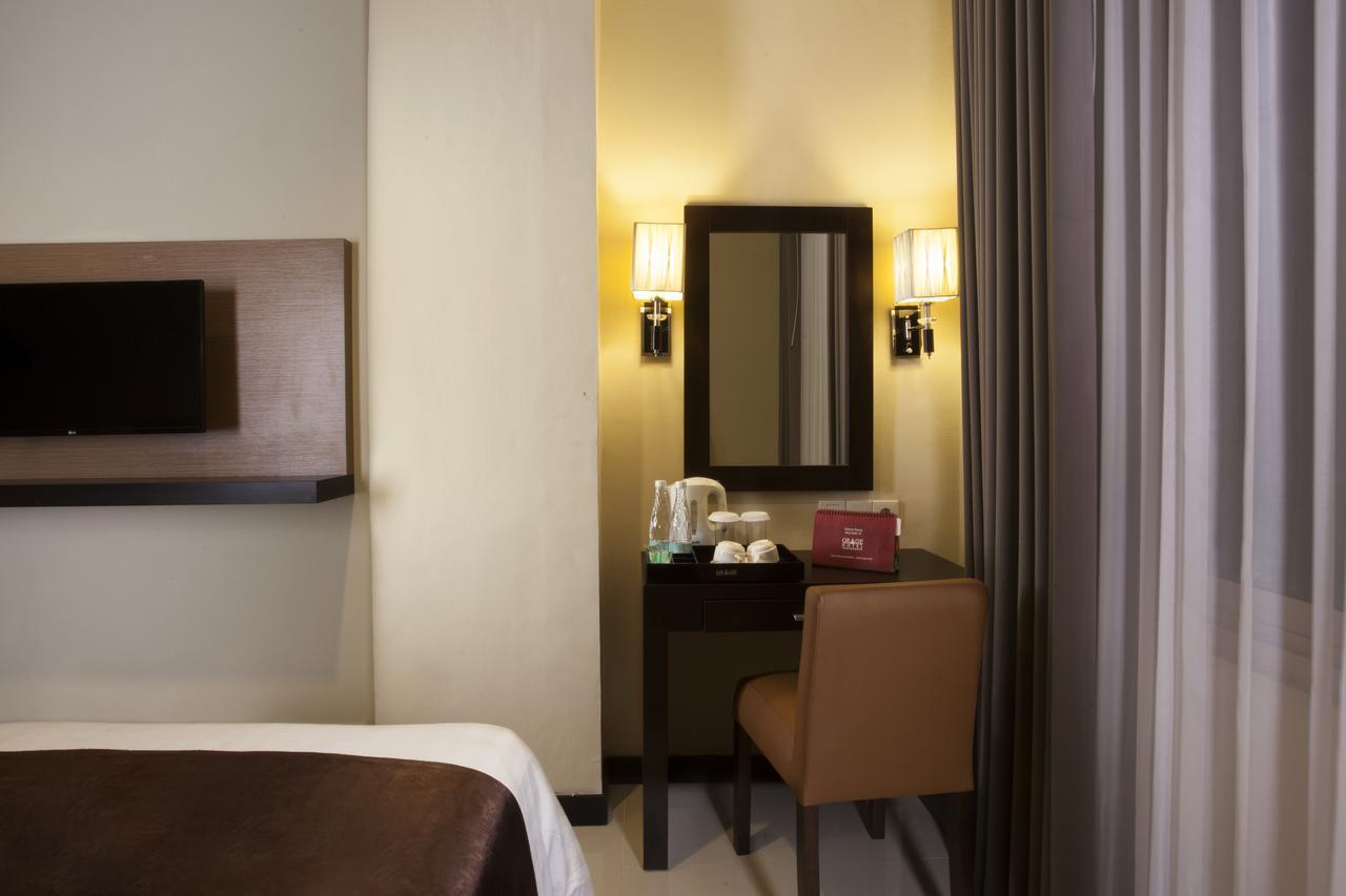 Hotel Regantris Malioboro à Yogyakarta Extérieur photo